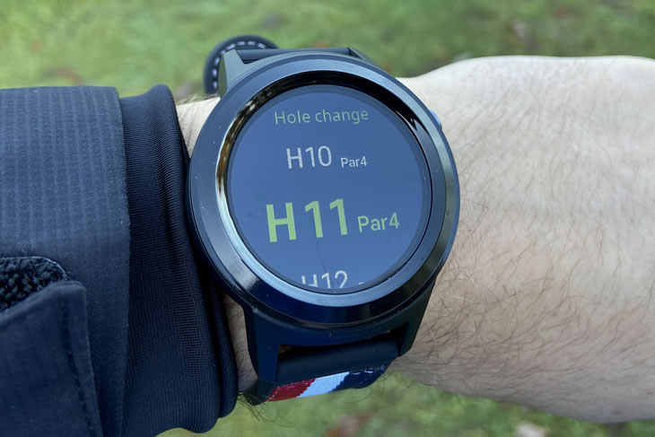 GolfBuddy aim W11 GPS Watch Review
