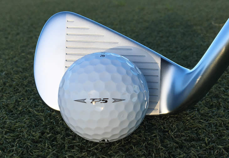TaylorMade TP5 Ball