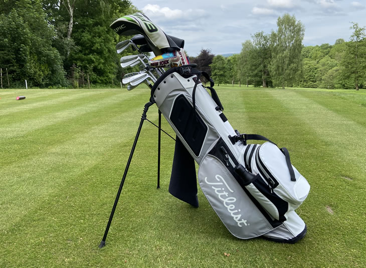 Titleist Players 4 StaDry Bag Review