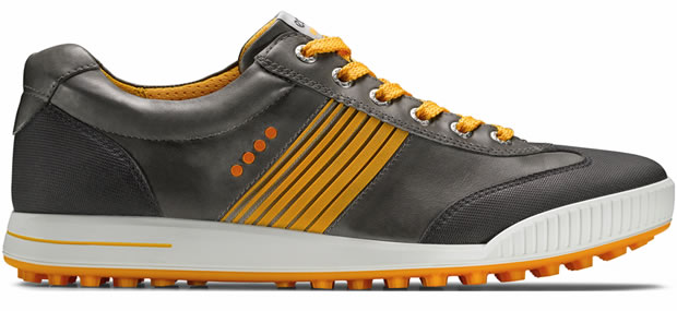 non spiked golf shoes